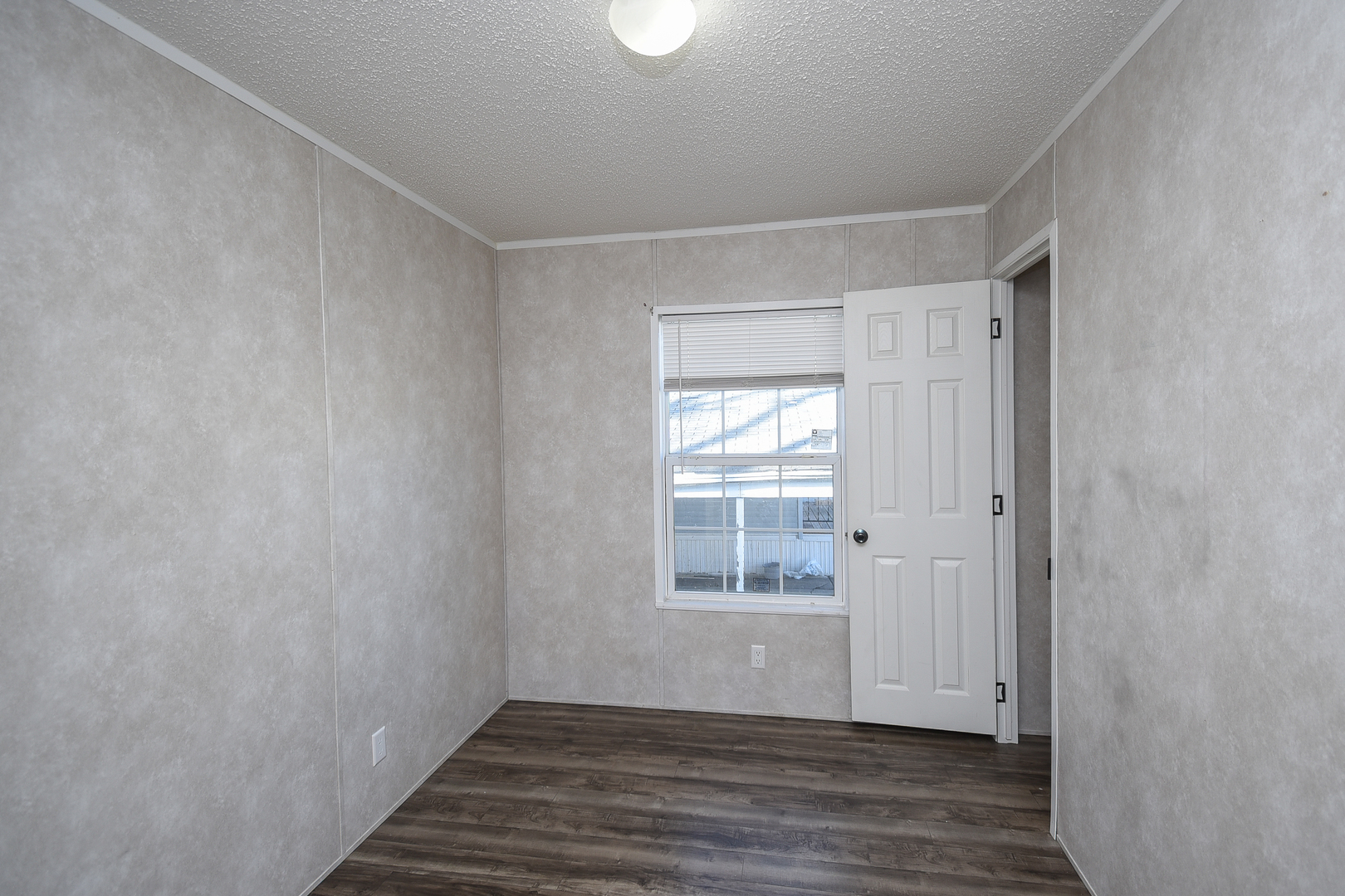 38455 N Sheridan Road 768 Property Photo 14