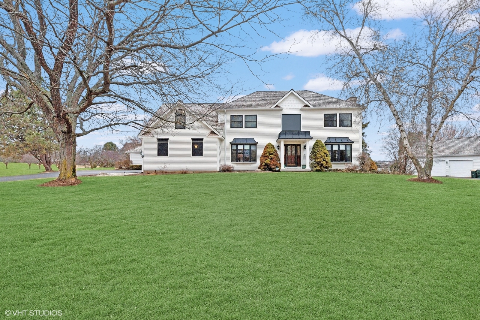 1460 Eagle Ridge Drive Property Photo