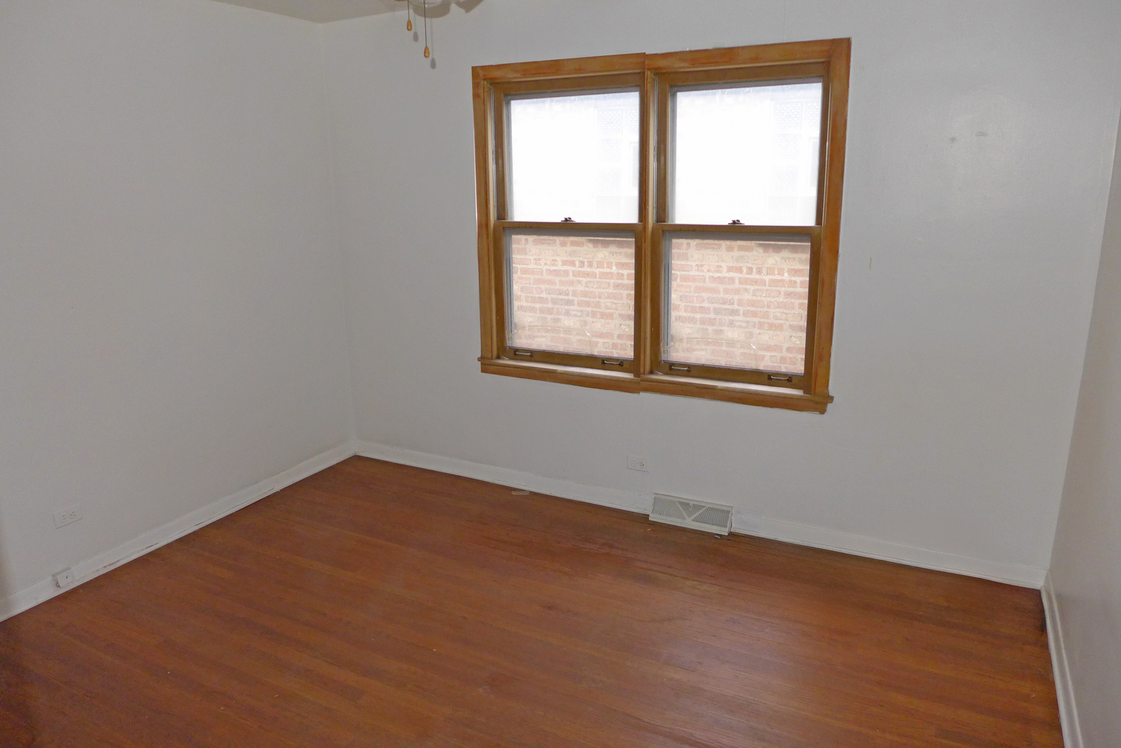 7525 S Yates Boulevard Property Photo 26