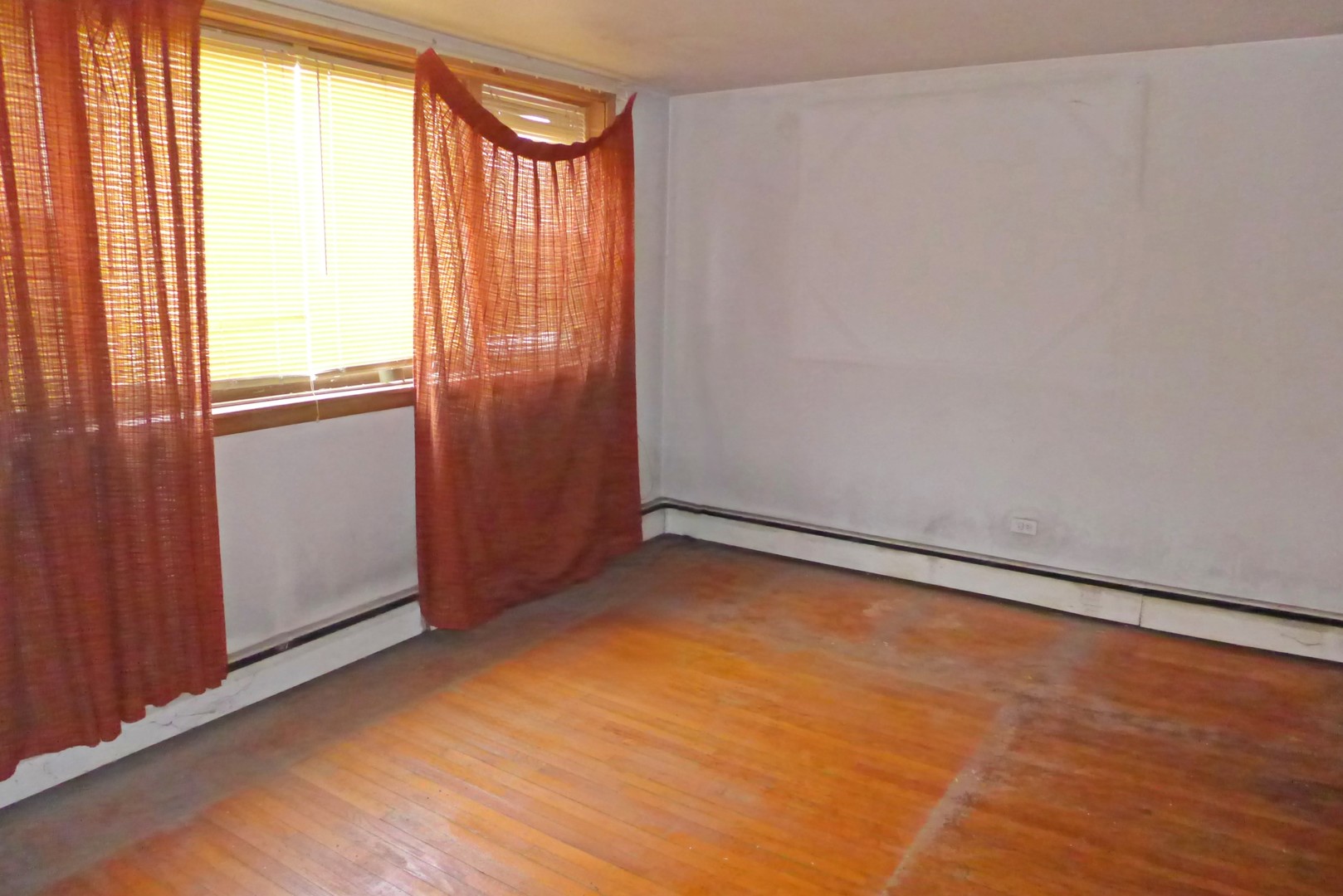7525 S Yates Boulevard Property Photo 29