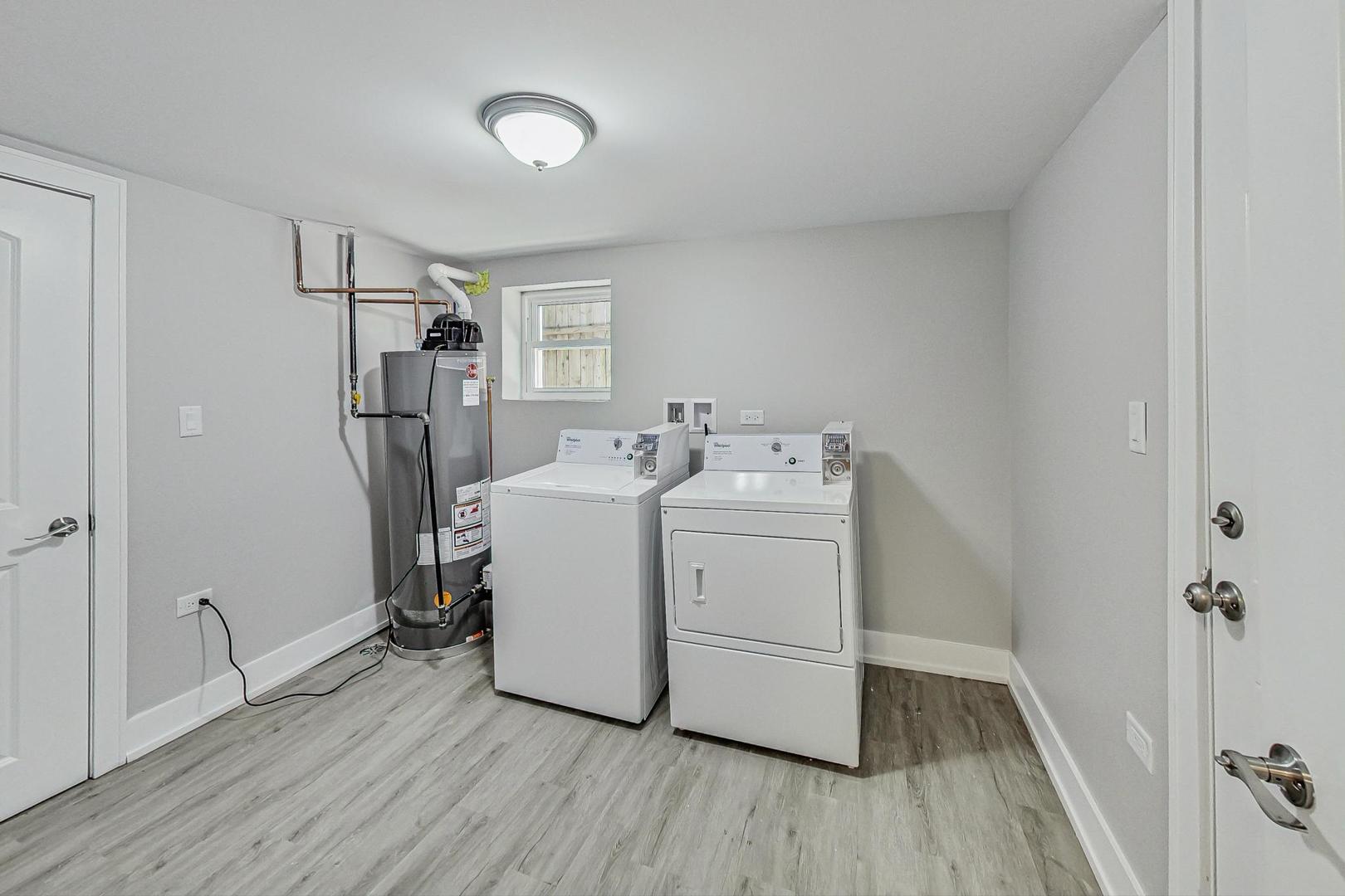 4909 W Wellington Avenue Property Photo 25