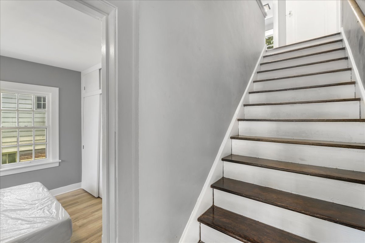 1055 S Myrtle Avenue Property Photo 15