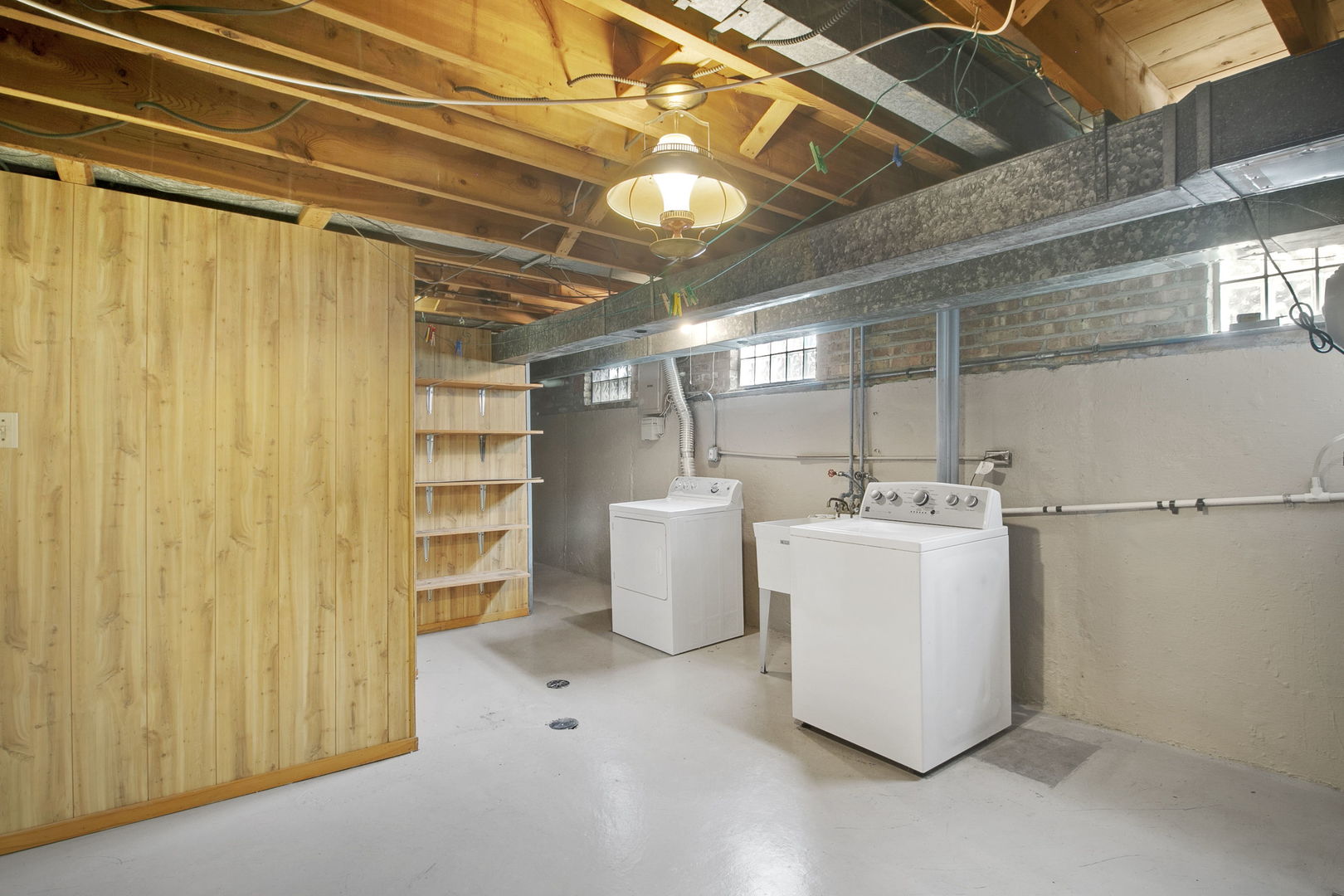 2547 & 2549 2nd Avenue Property Photo 17
