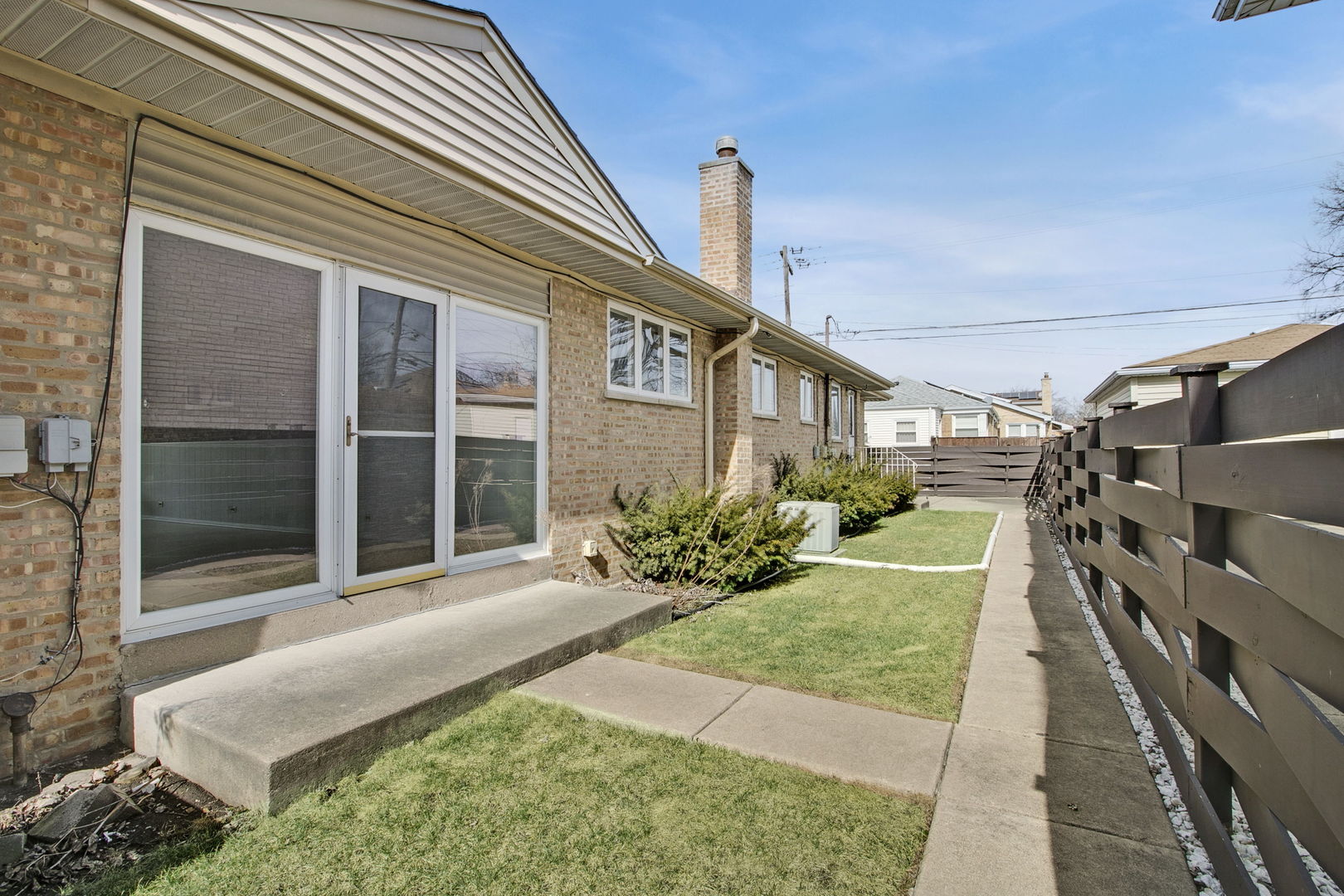 2547 & 2549 2nd Avenue Property Photo 21