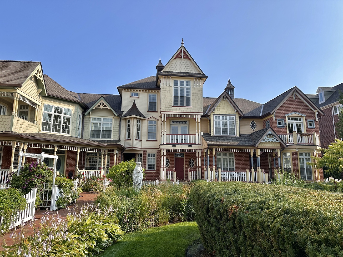 4133 Royal Mews Circle Property Photo