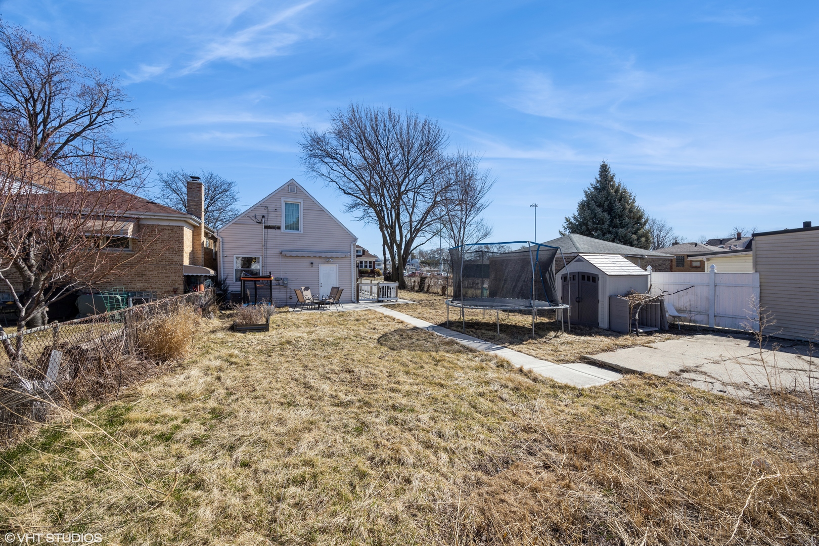 1342 Euclid Avenue Property Photo 18