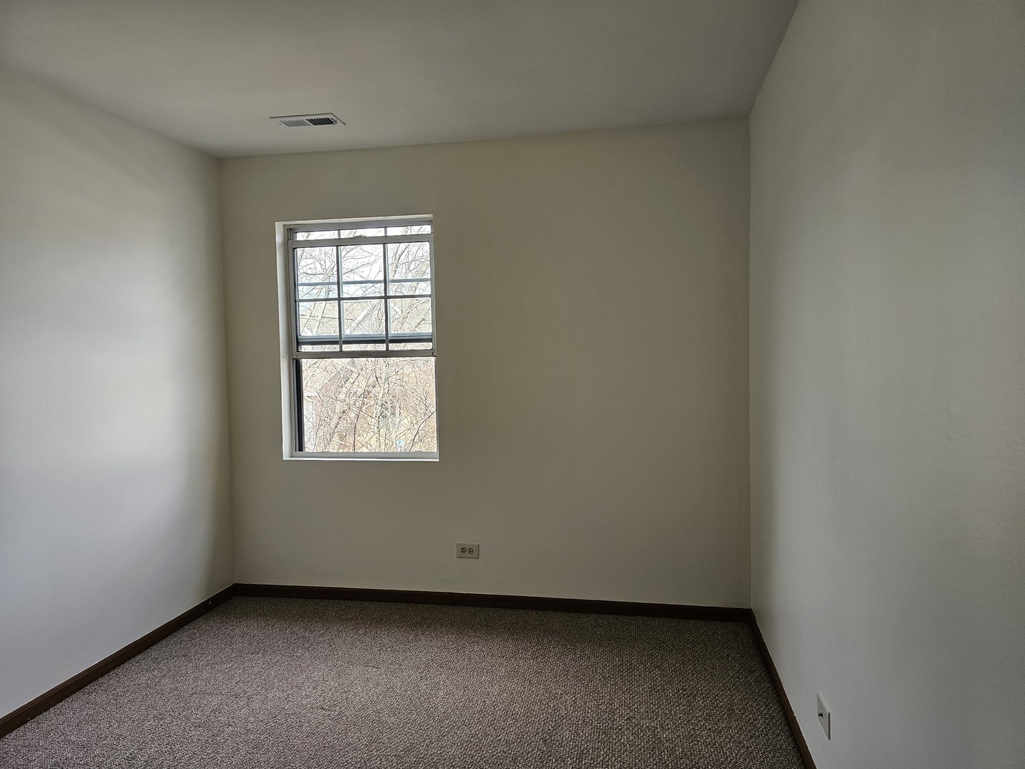 301 Village Creek Drive 2b Property Photo 14
