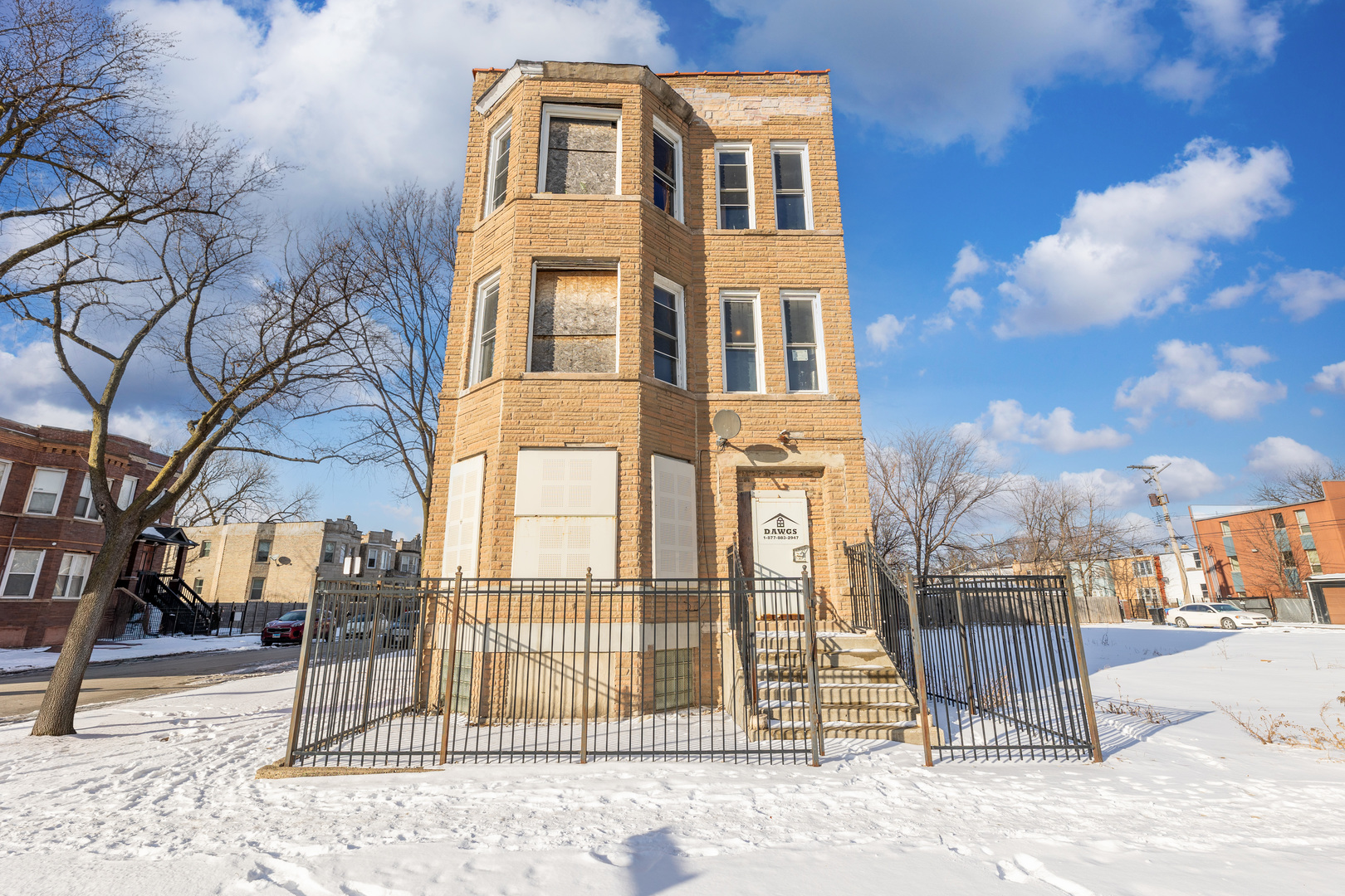 3324 W Ohio Street Property Photo