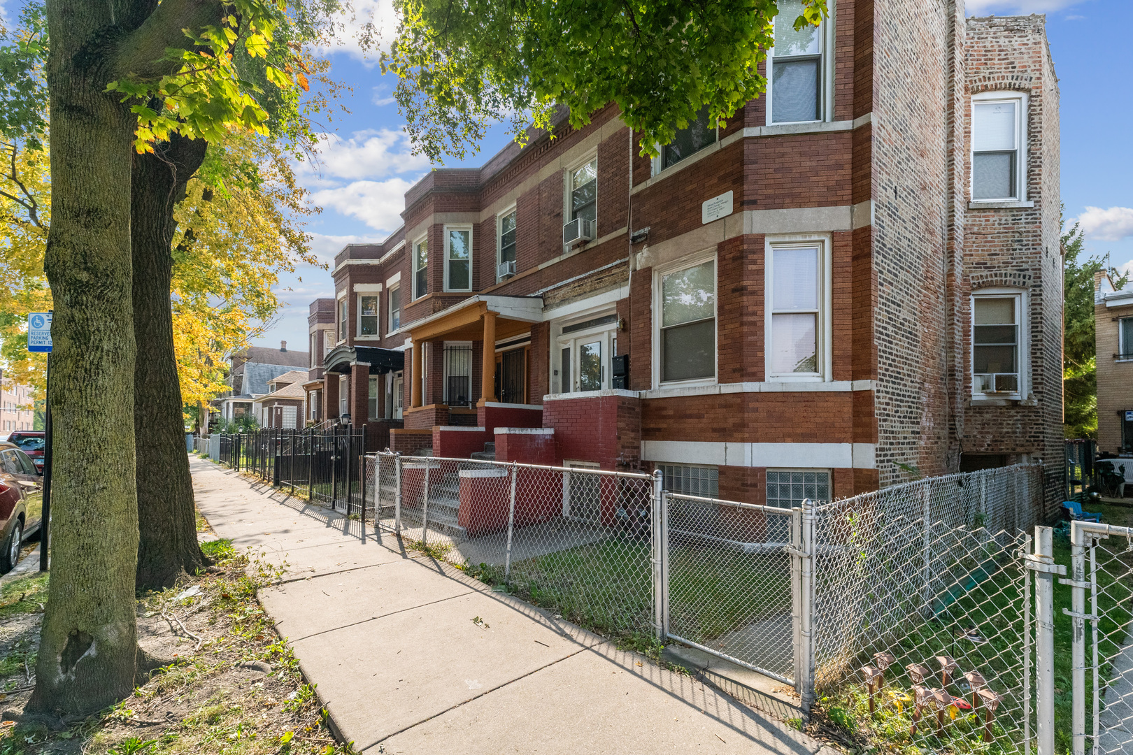 5412 S Wood Street Property Photo 3