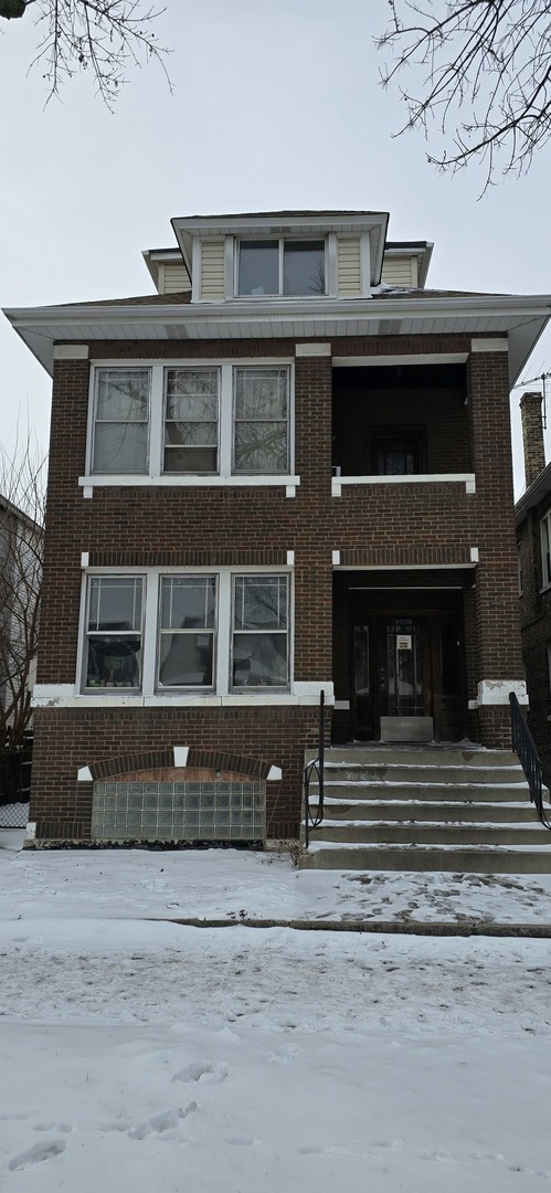 4004 S Rockwell Street Property Photo 1