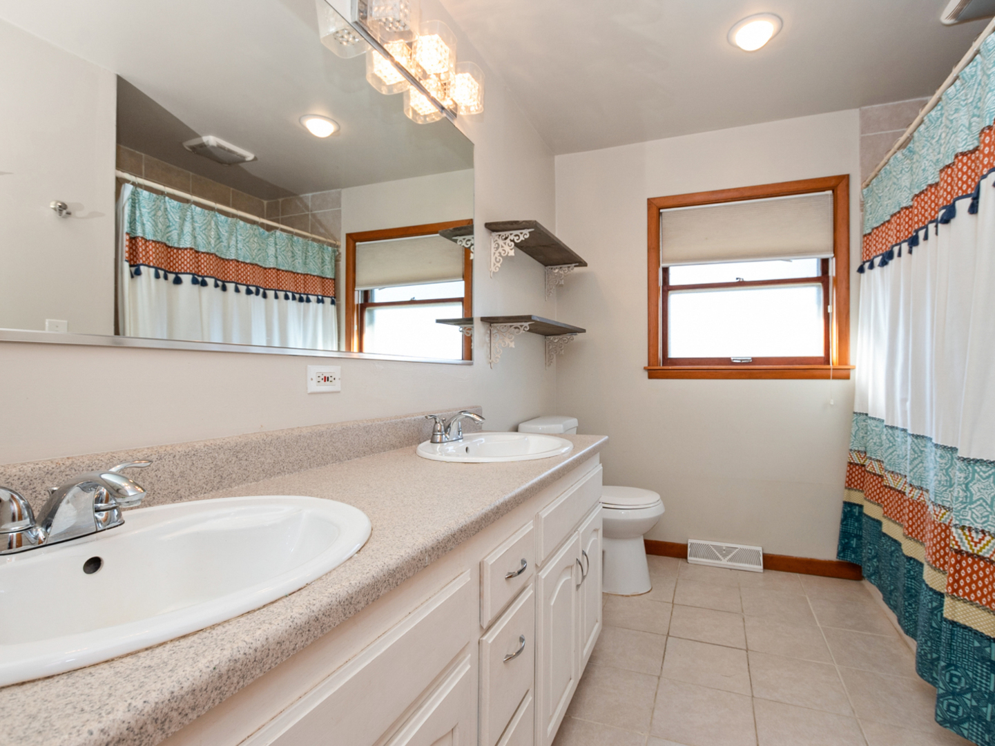 336 Oakwood Drive Property Photo 13