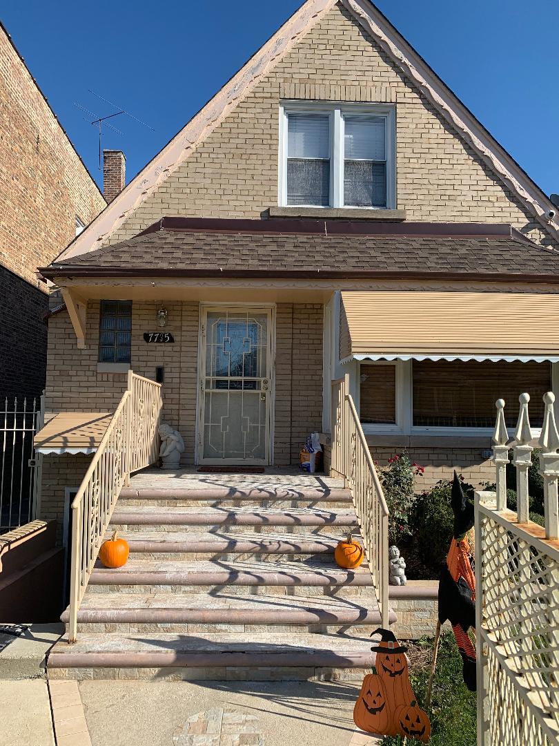 7735 S Laflin Street Property Photo
