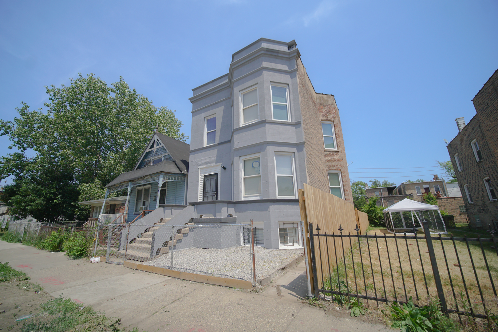 6333 S Racine Avenue Property Photo 1