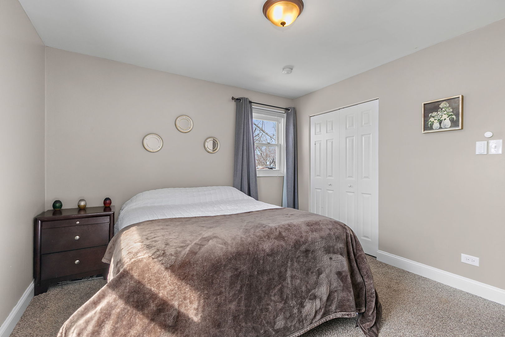 1905 Poplar Avenue Property Photo 13