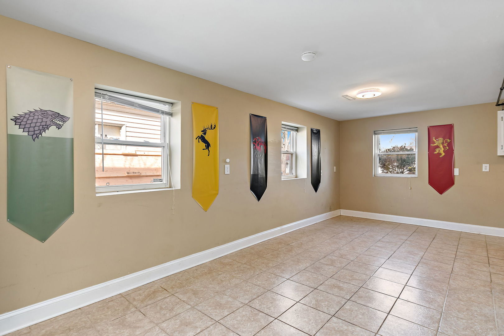 1905 Poplar Avenue Property Photo 18