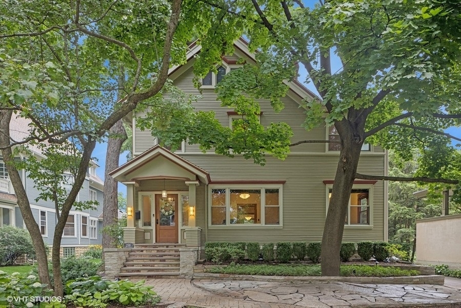 216 Forest Avenue Property Photo