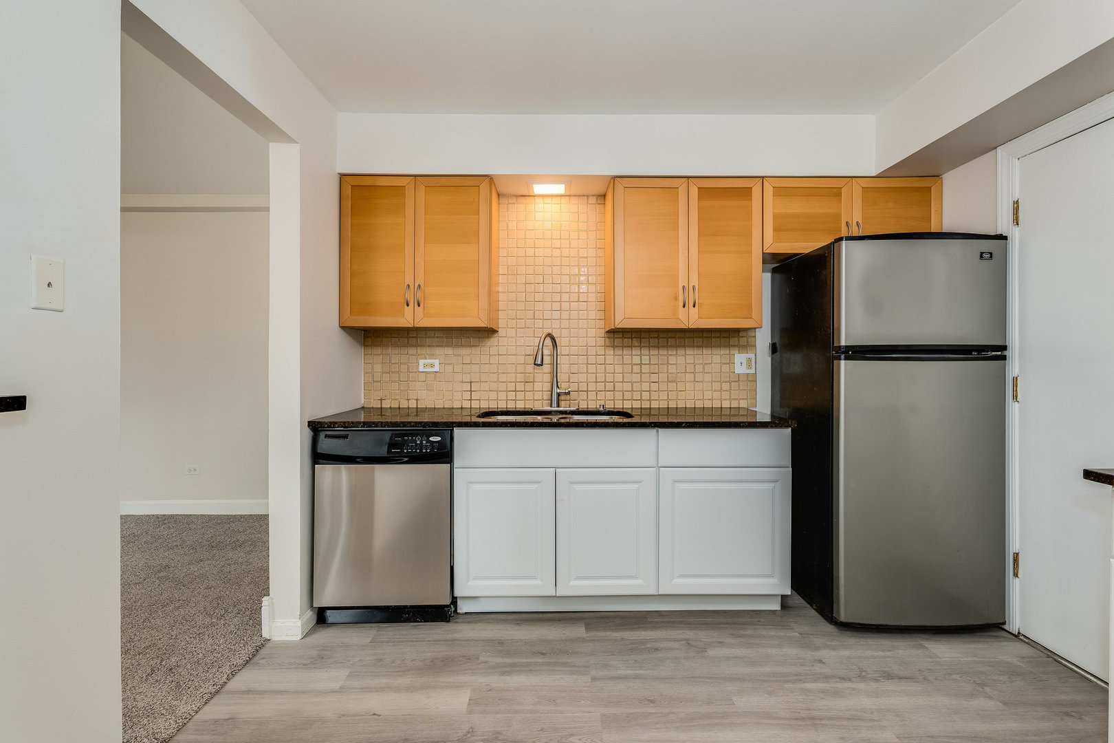 120a Collen Drive 103 Property Photo 6