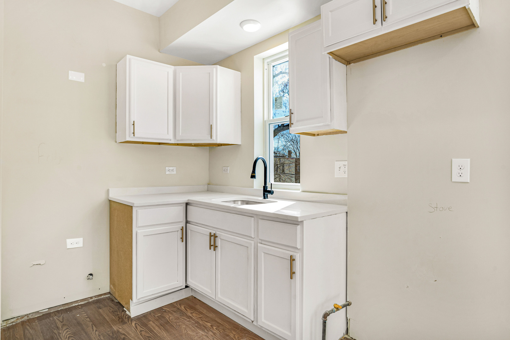 6709 S Carpenter Street Property Photo 15