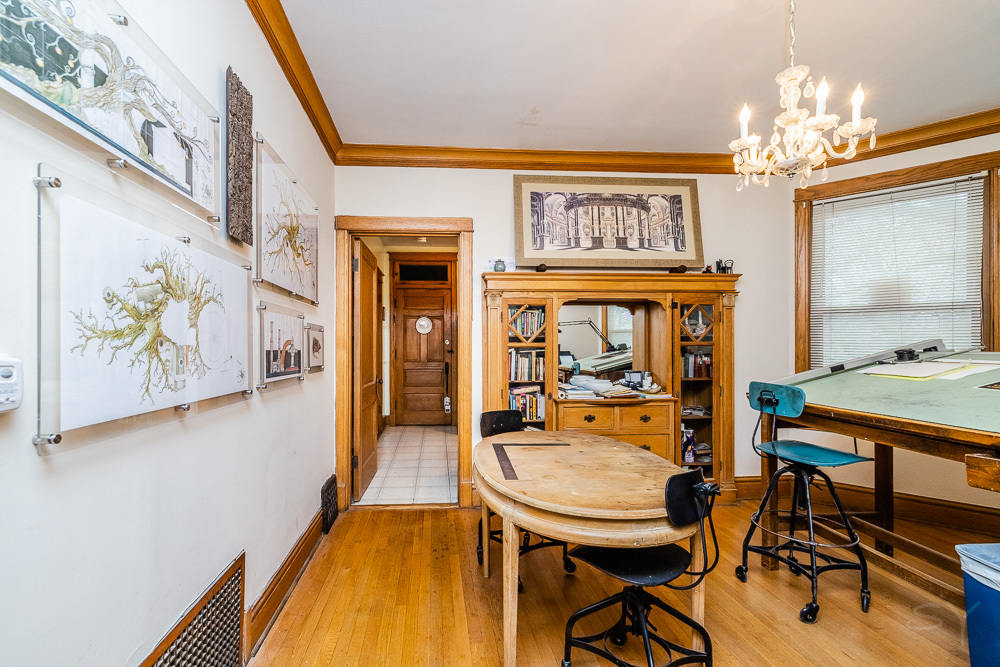 2175 W Touhy Avenue Property Photo 25