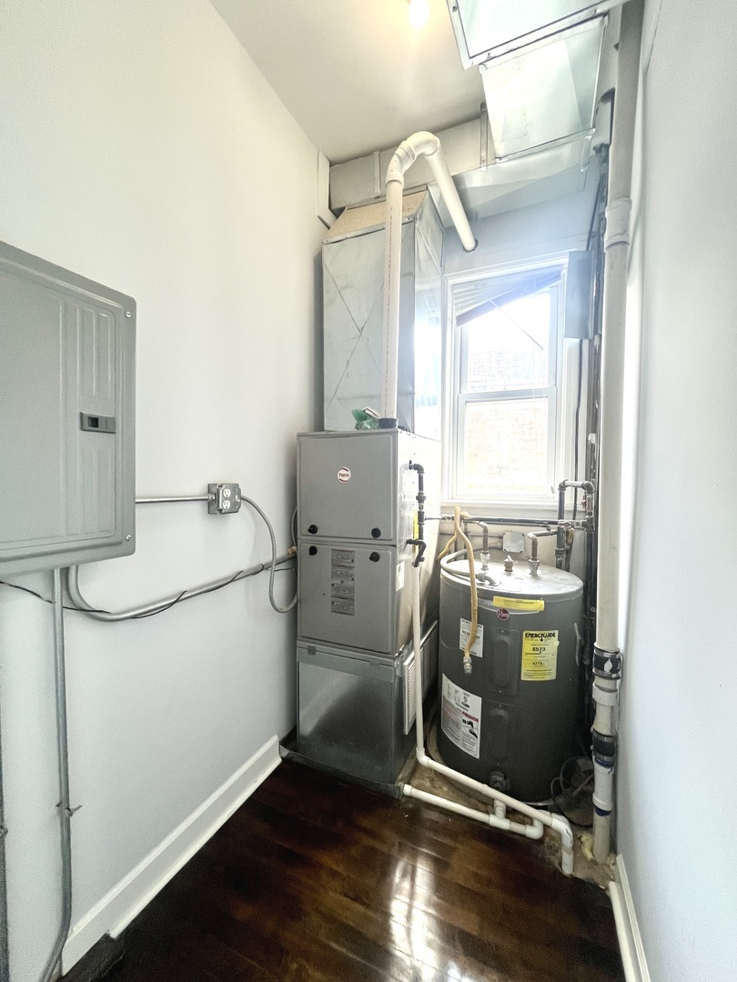 846 N Springfield Avenue Property Photo 15