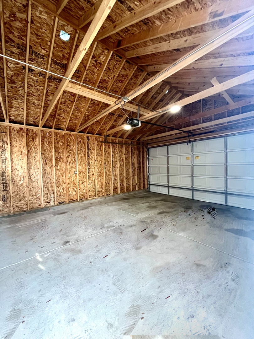 846 N Springfield Avenue Property Photo 31
