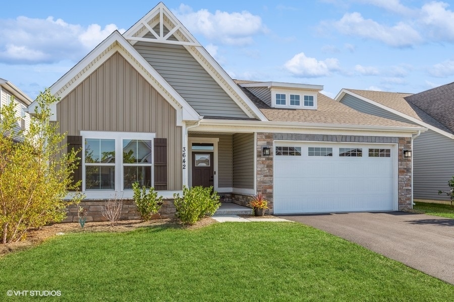 3642 Reddington Circle Property Photo