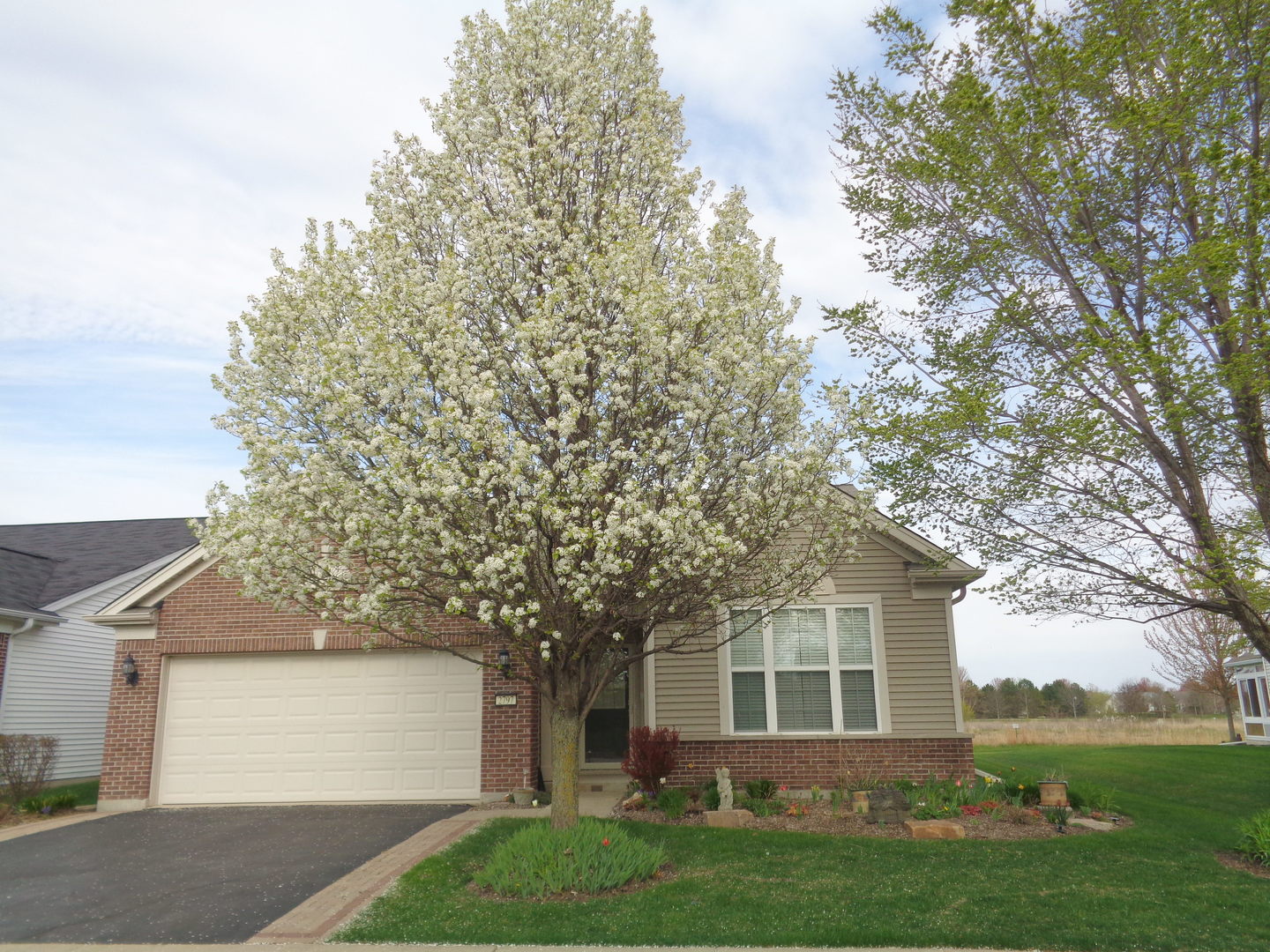 2797 Beacon Point Cir Property Photo