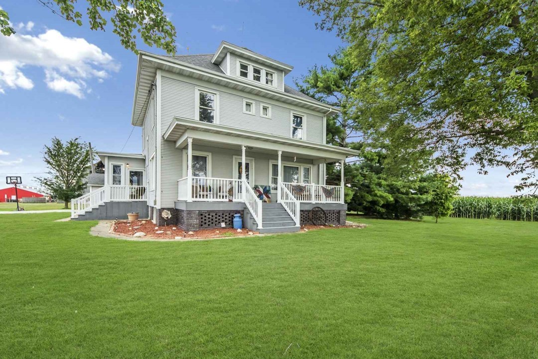 757 E 11th Road Property Photo