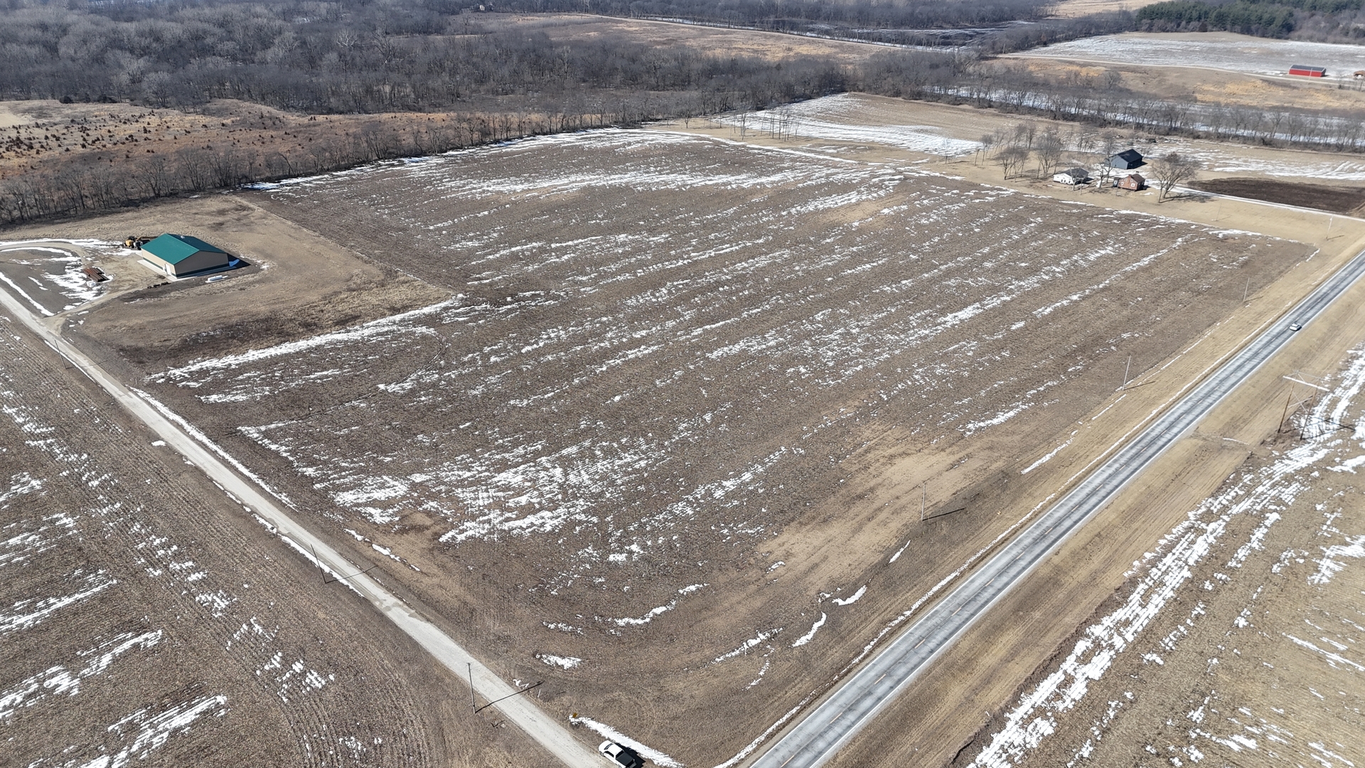 00 26 Highway Property Photo