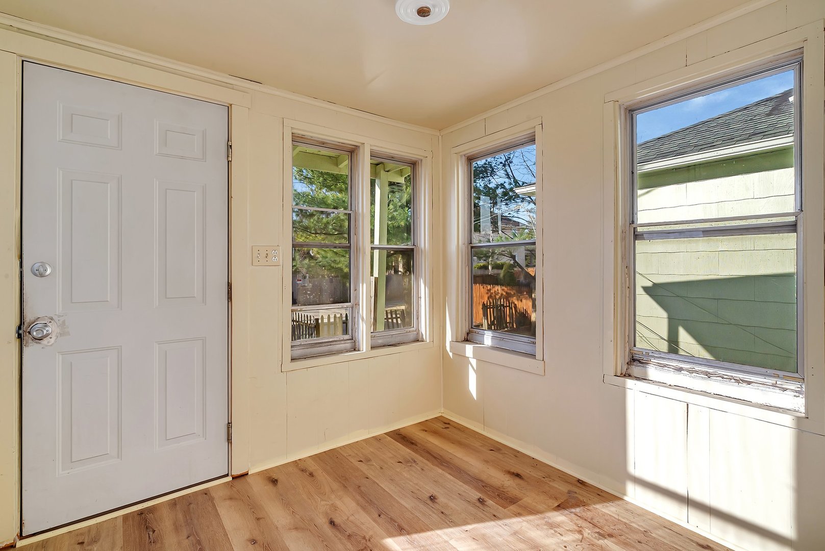706 Mcdonough Street Property Photo 11