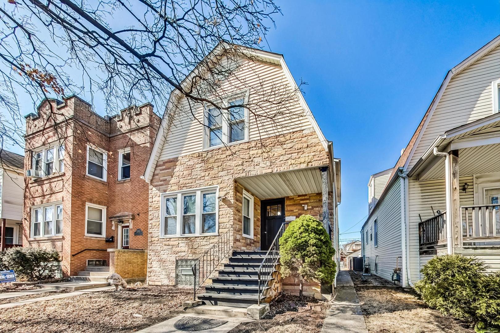 5216 N Ludlam Avenue Property Photo 2