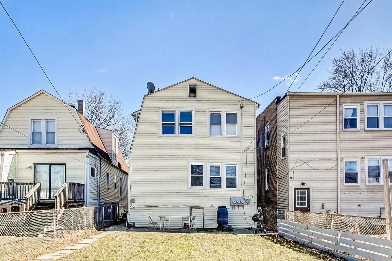 5216 N Ludlam Avenue Property Photo 36
