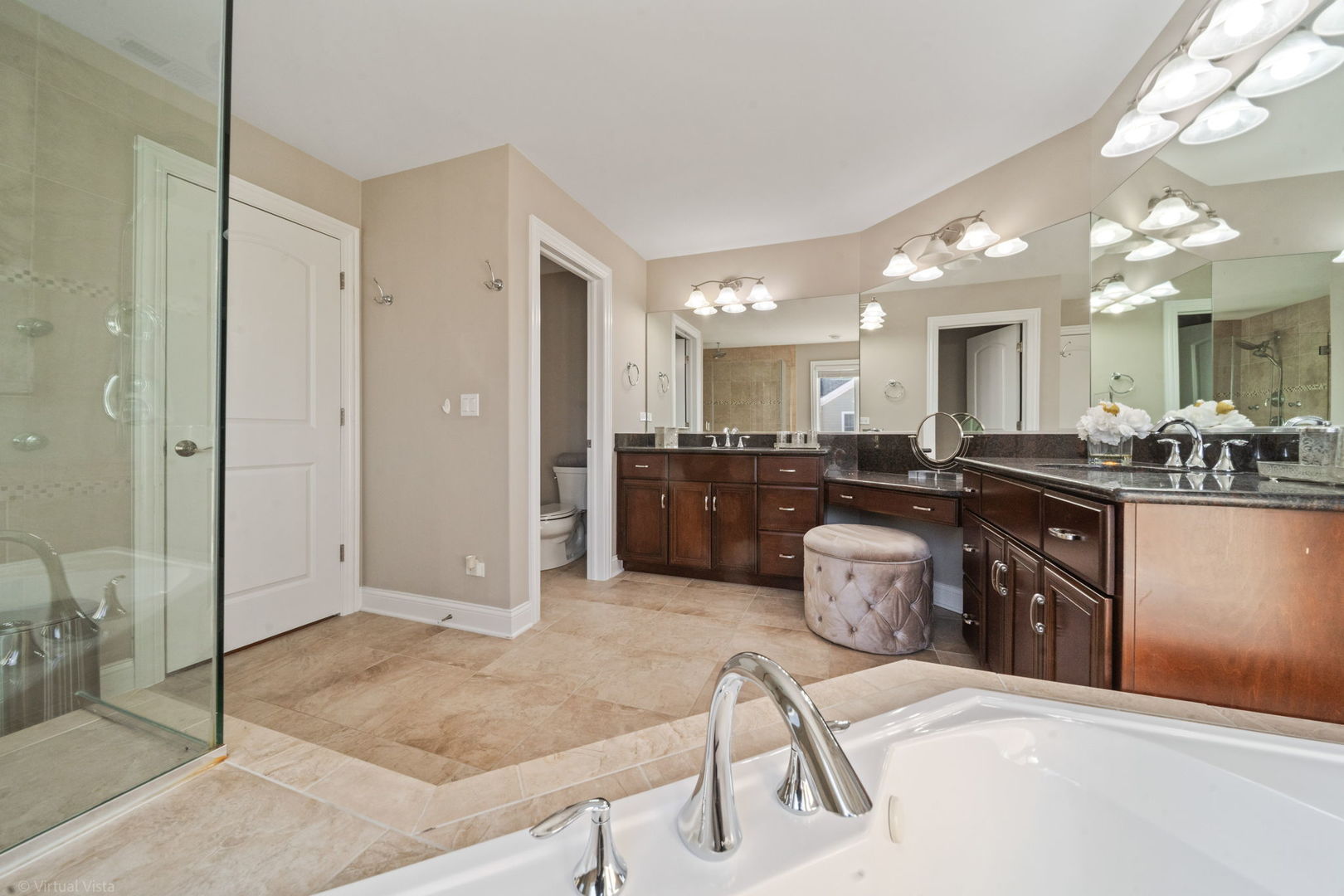742 S Fairfield Avenue Property Photo 35