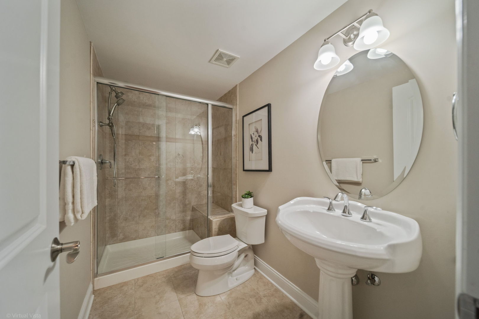 742 S Fairfield Avenue Property Photo 49