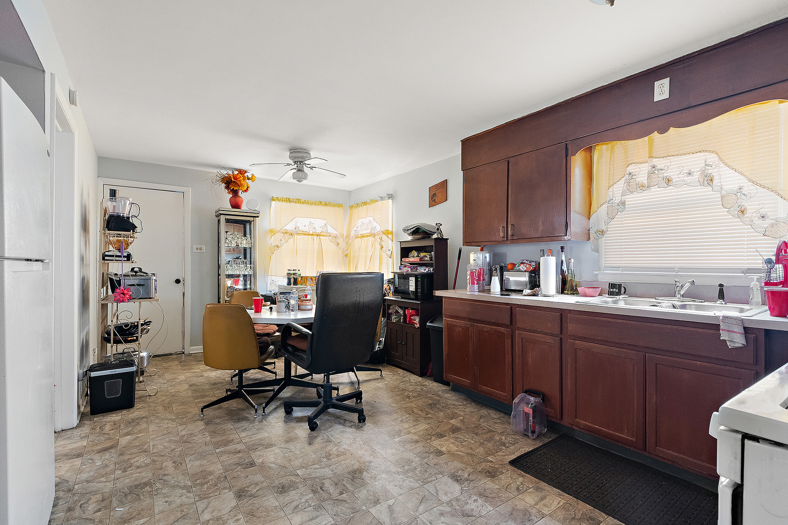 13946 S State Street Property Photo 5
