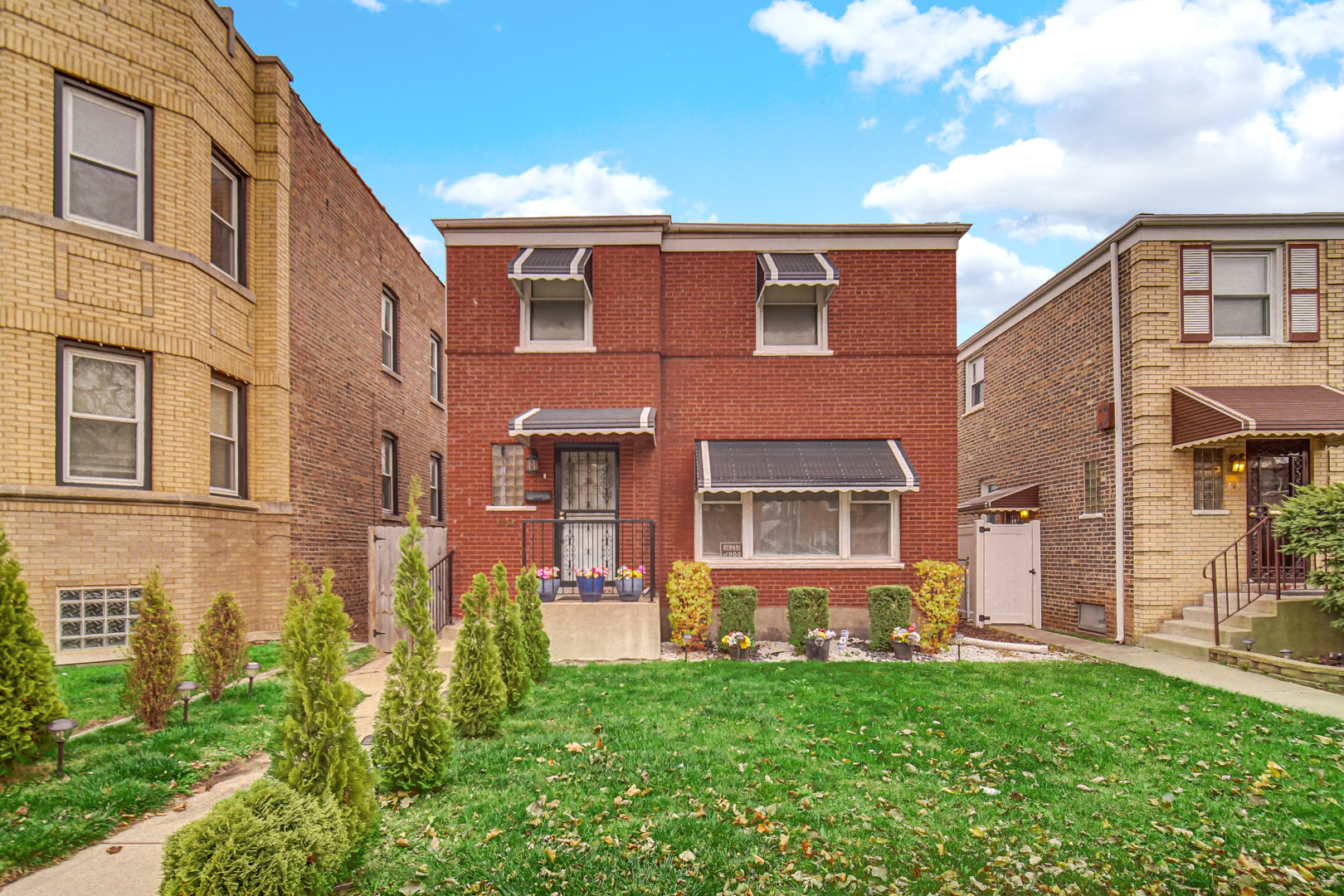 8151 S Jeffery Boulevard Property Photo