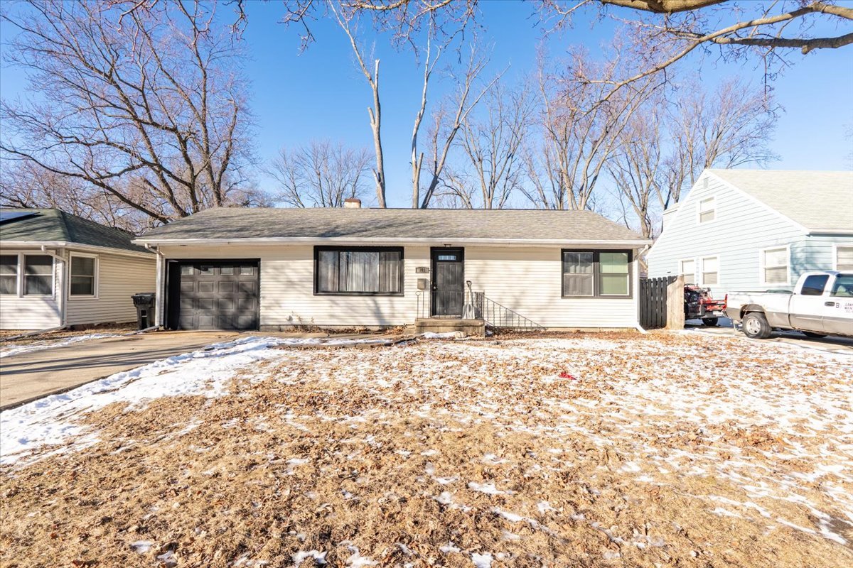 108 W Poplar Street Property Photo