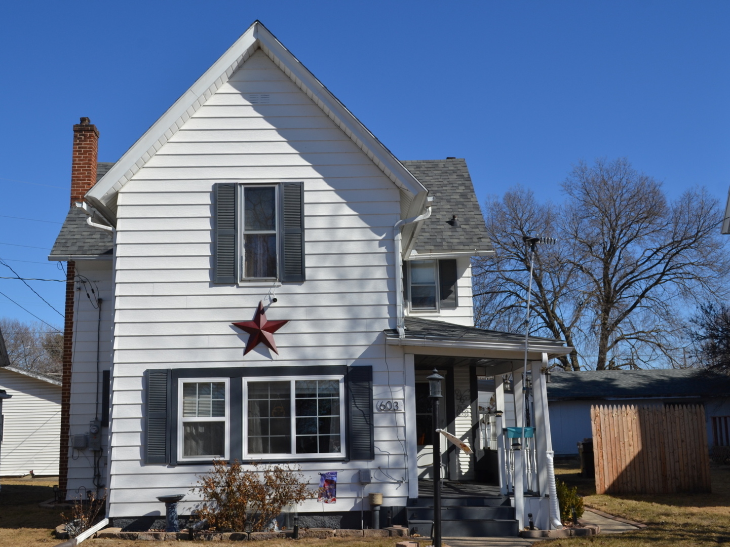 603 Avenue A Property Photo