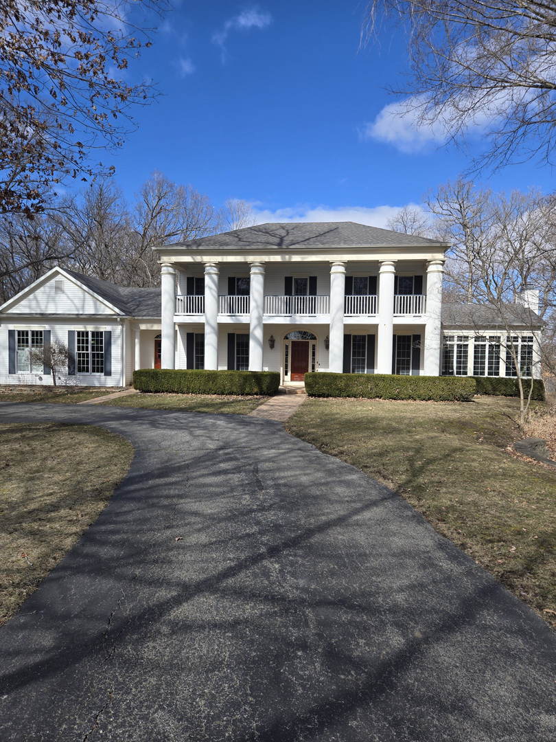 4090 S Lake Court Property Photo