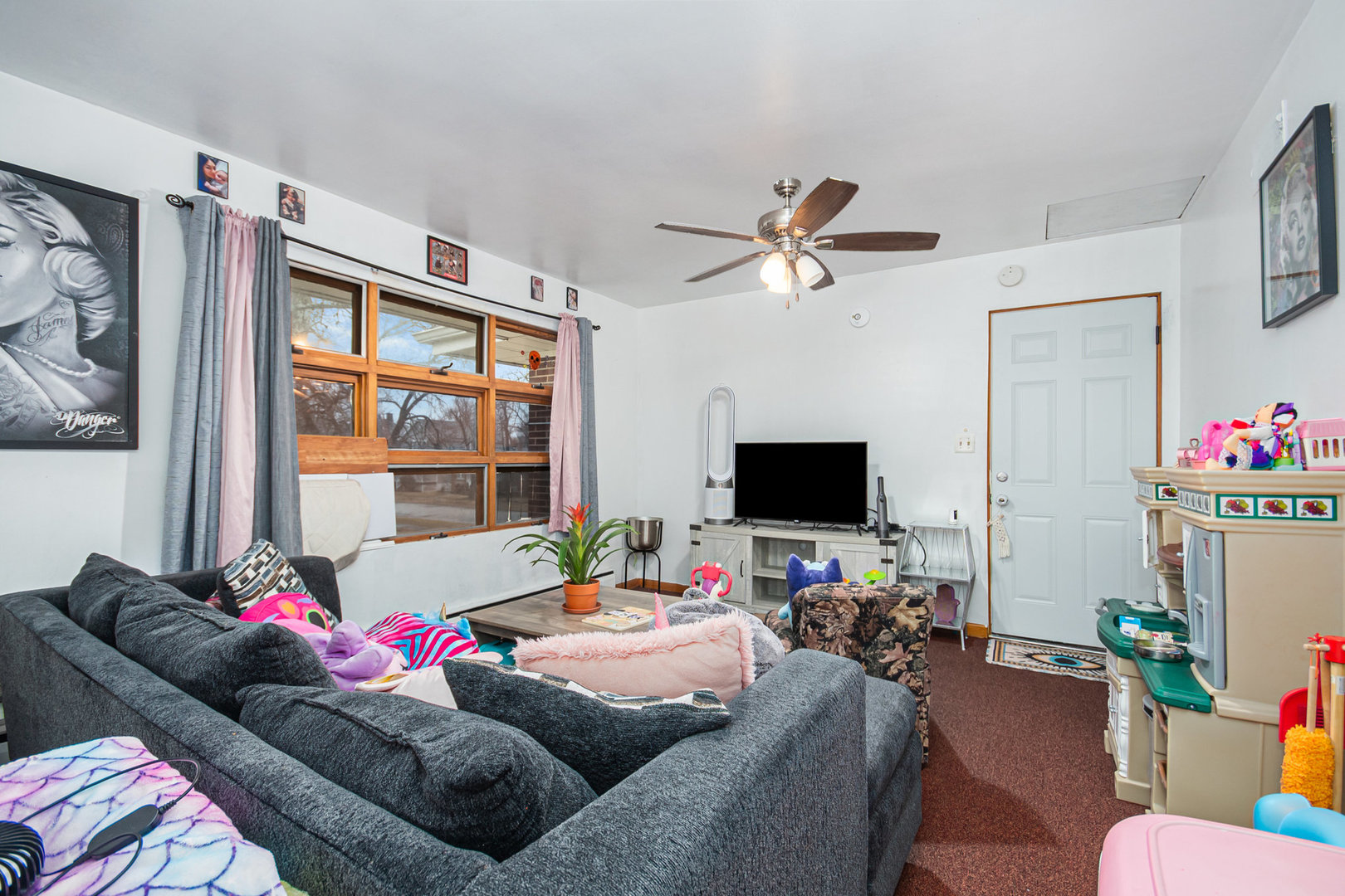 201 N William Street Property Photo 12