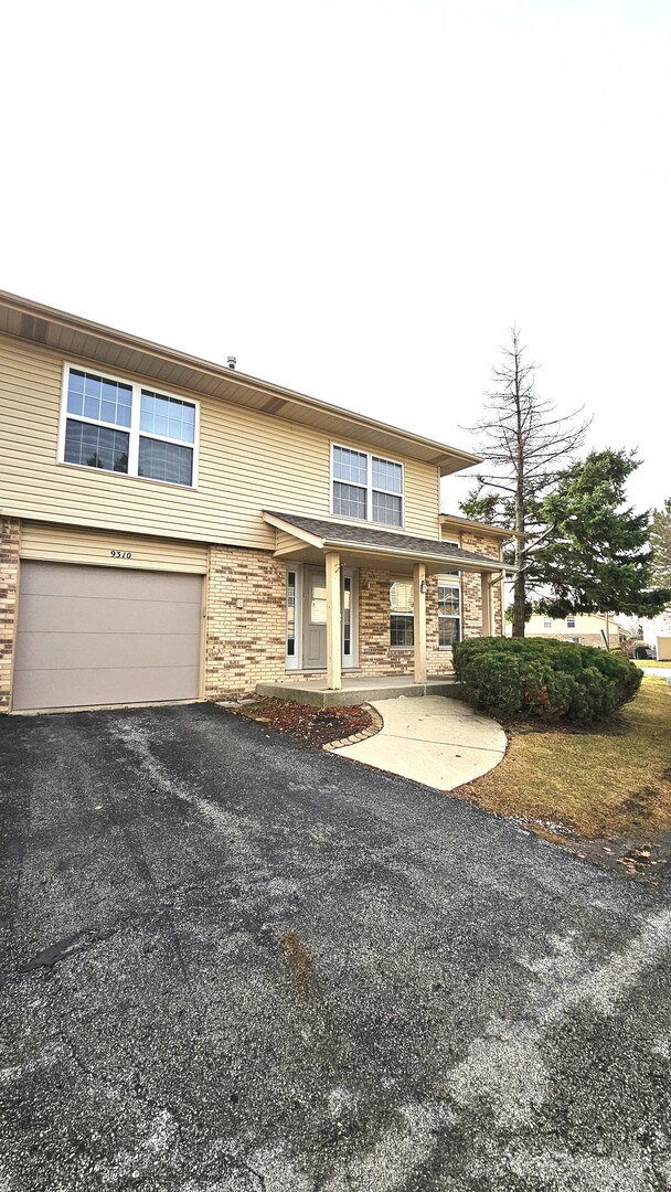 9310 Meadowview Drive Property Photo
