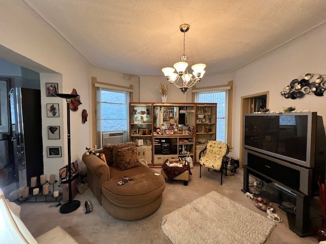 4822 S Evans Avenue Property Photo 3