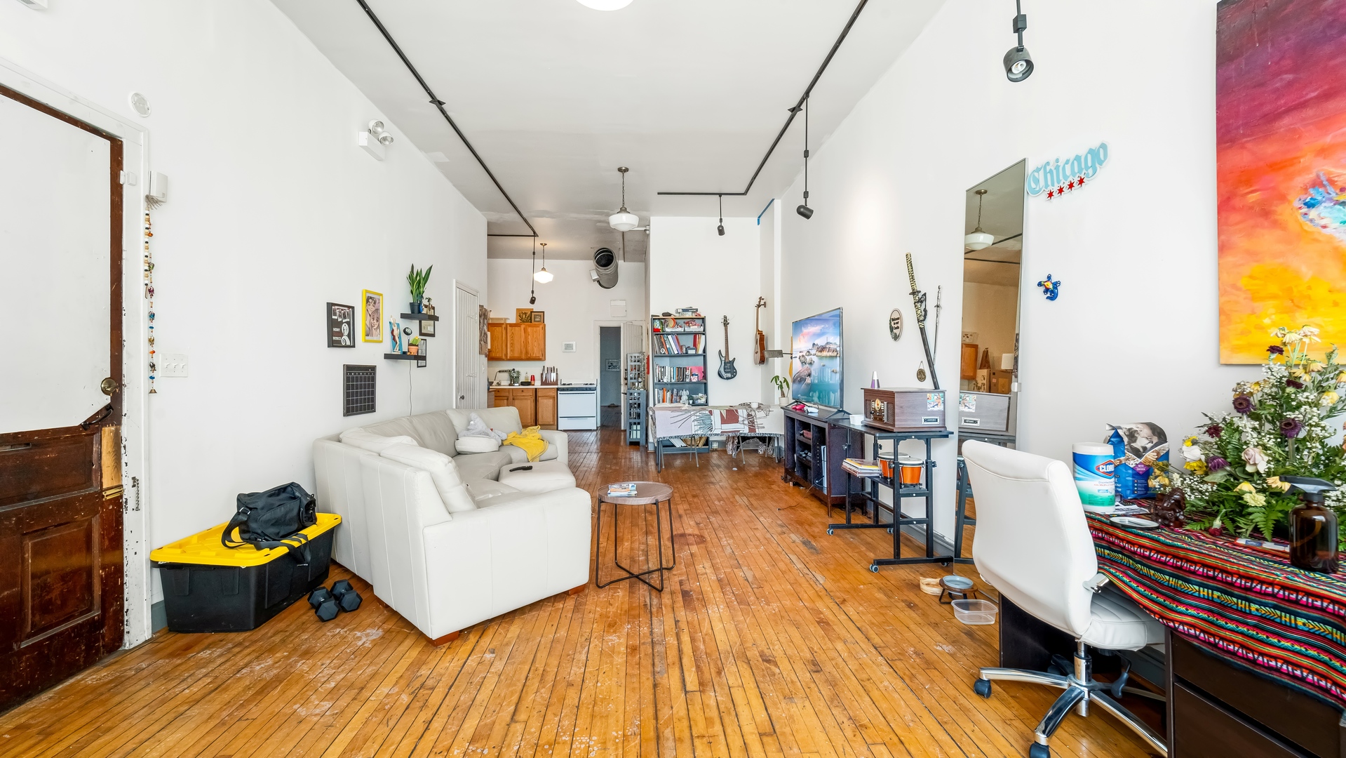 1714 S Ashland Avenue Property Photo 4