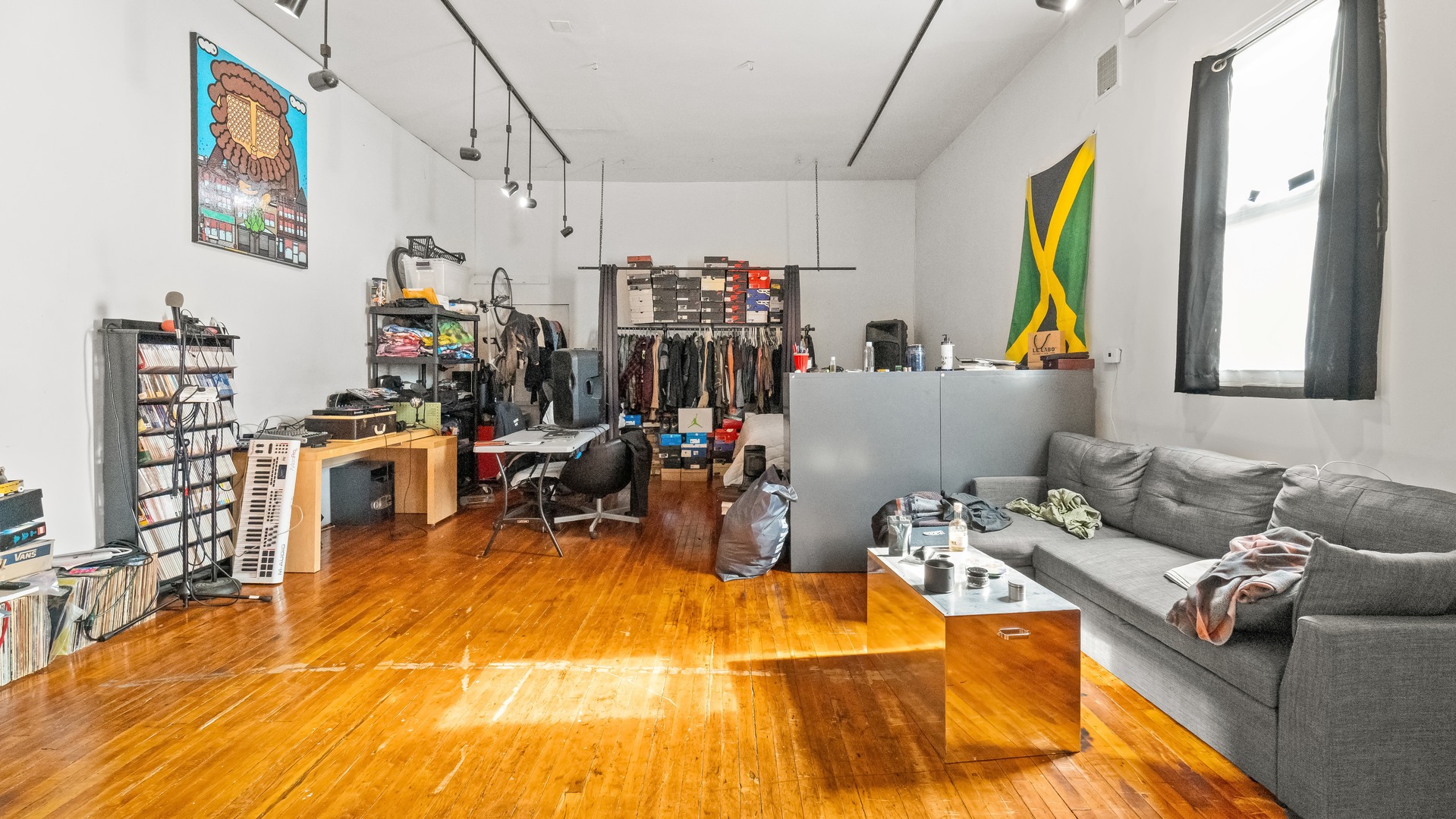 1714 S Ashland Avenue Property Photo 8