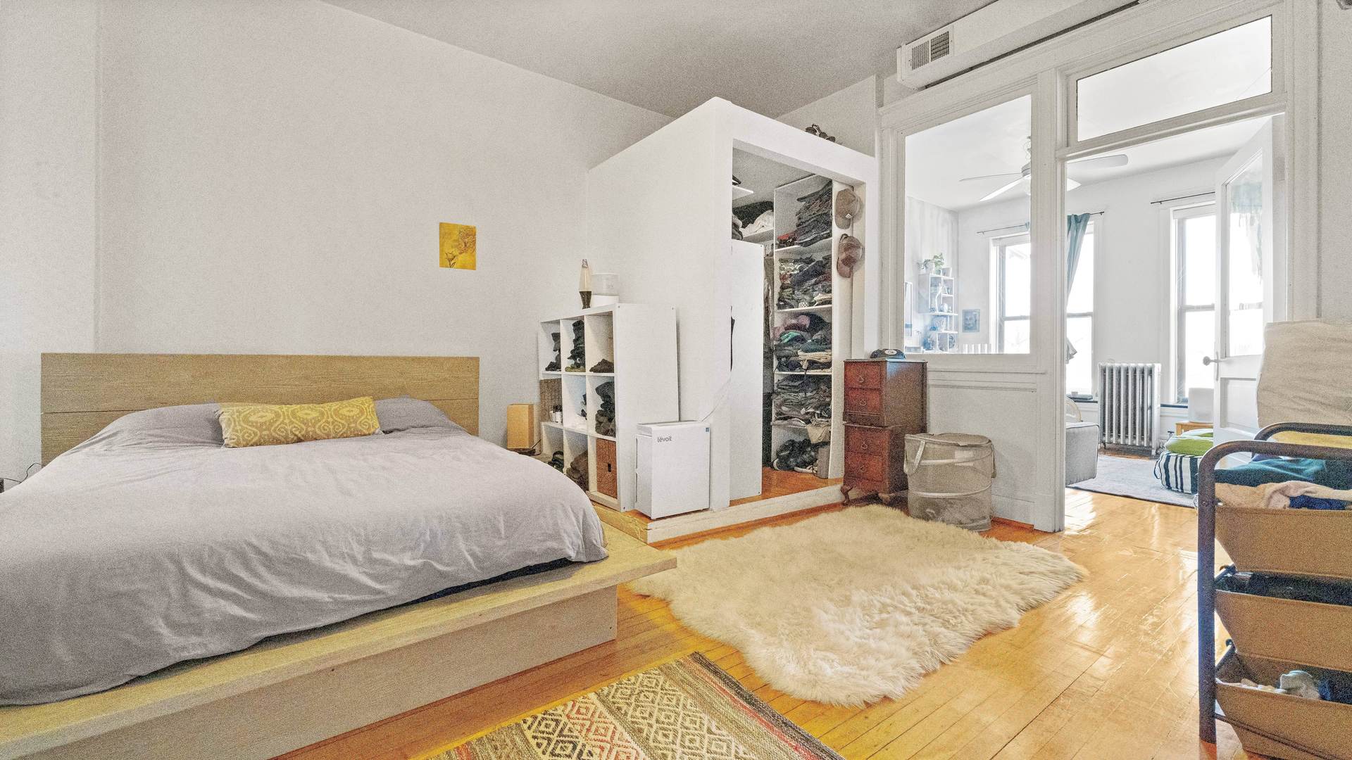 1714 S Ashland Avenue Property Photo 13