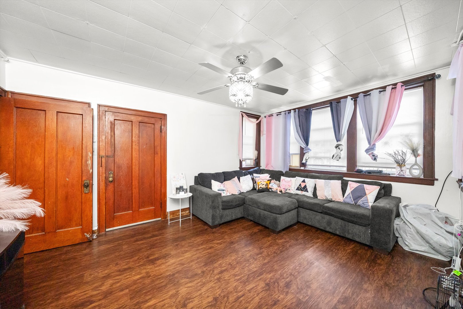 4449 W Walton Street Property Photo 15