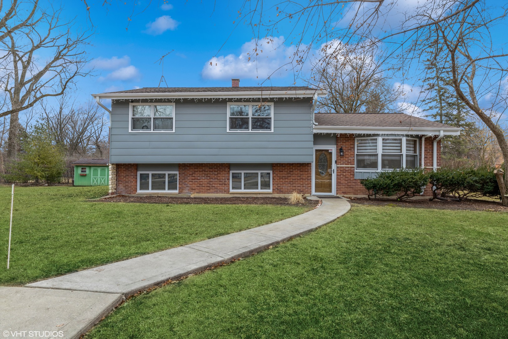30 W Stonegate Drive Property Photo