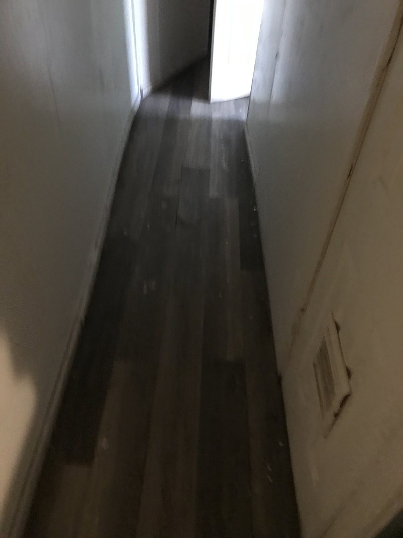 1600 S Saint Louis Avenue Property Photo 15