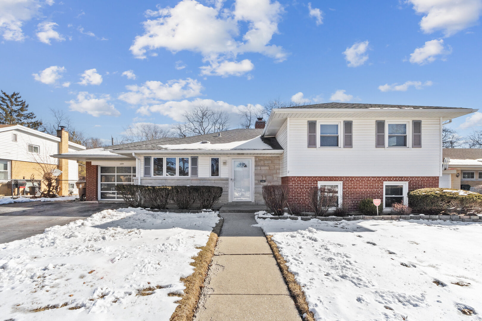 Flossmoor Real Estate Listings Main Image