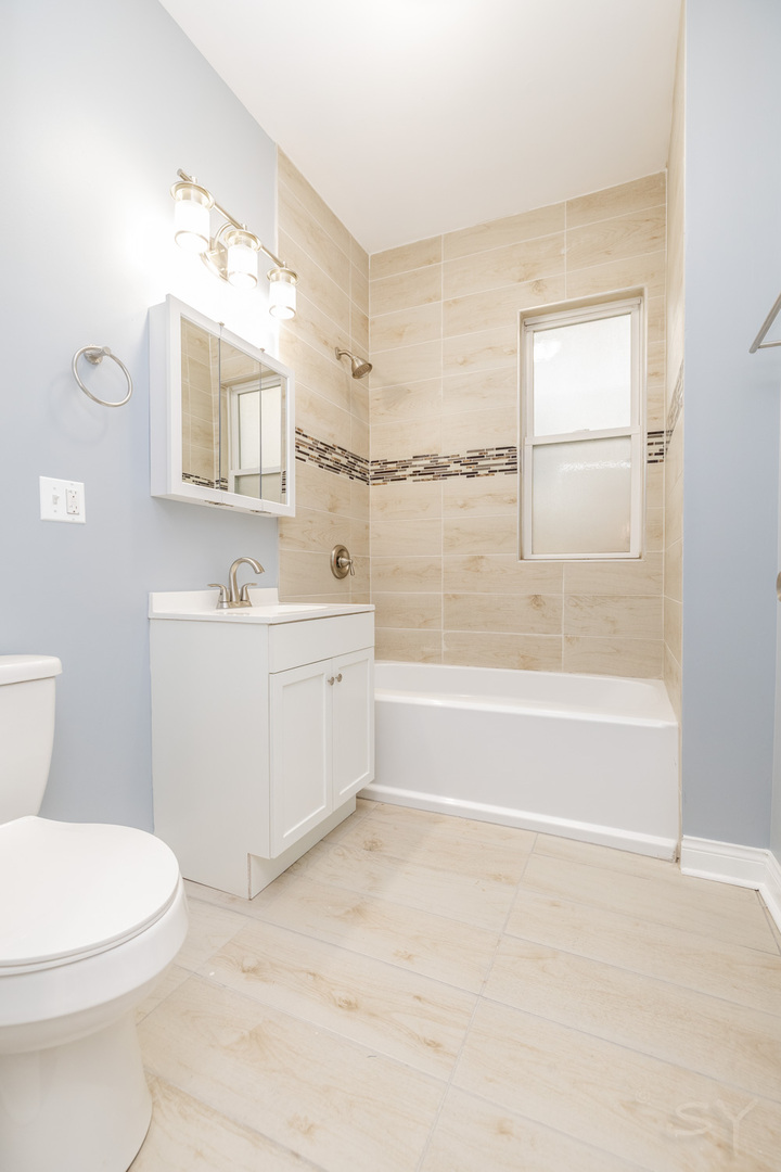 7230 S Yates Boulevard Property Photo 18